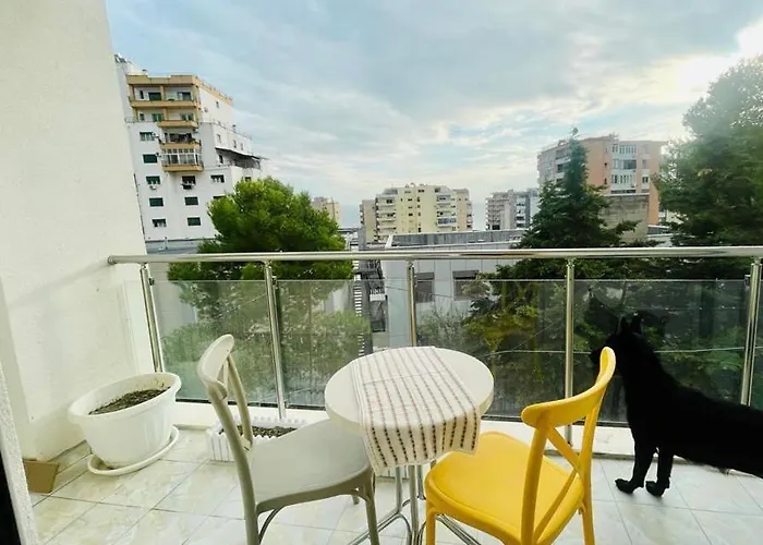 Apartment Eni